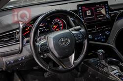 تۆیۆتا کامری